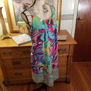WOMEN'S MULTI COLOR DRESS SIZE 8P